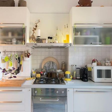 Design&Terrazzo A 5 Min Dal Centro - Laura'S House Apartment Milan Bagian luar foto