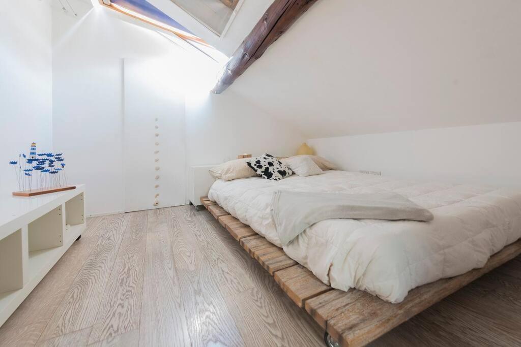 Design&Terrazzo A 5 Min Dal Centro - Laura'S House Apartment Milan Bagian luar foto